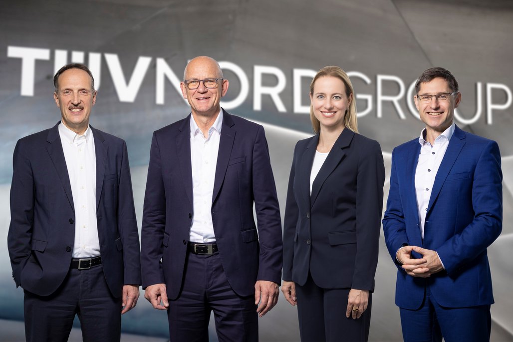Gruppenbild des TÜV NORD Vorstands