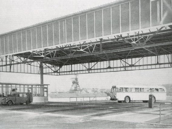 Kfz-Prüfhalle in Essen, ca. 1950