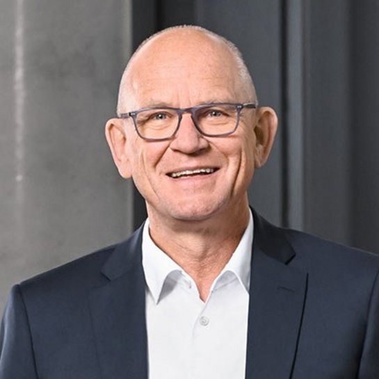 Portrait of Dirk Stenkamp