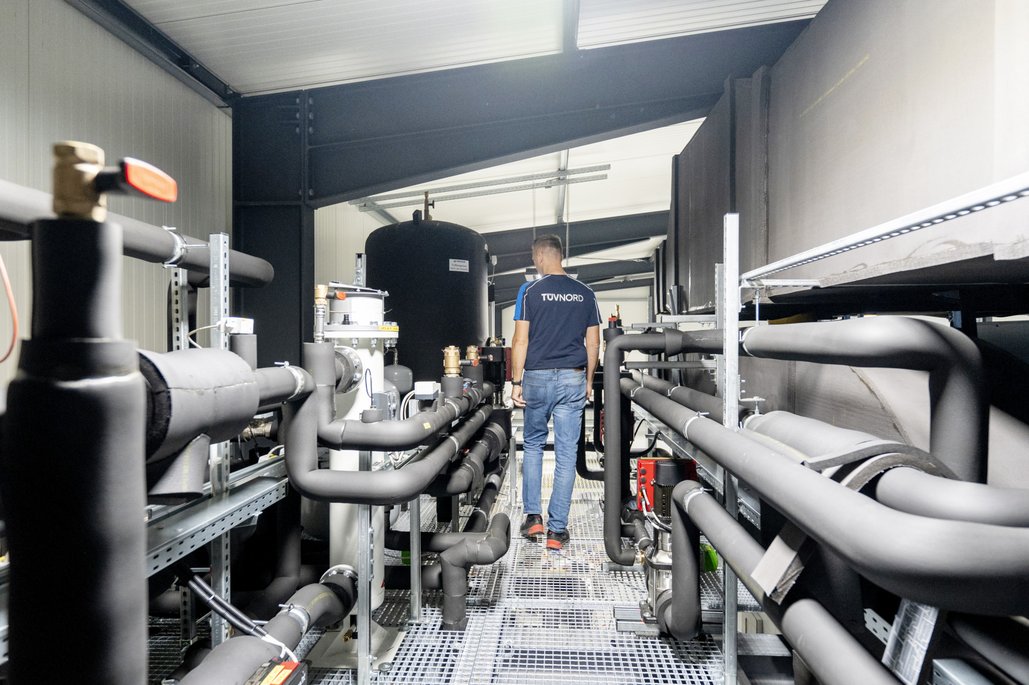 Entwickelt wurde die TÜV NORD-App "AI Assisted Auditing" für Multi-Norm-Audits in den Bereichen Werkstoff- und Schweißtechnik. Foto: Frauke Schumann/TÜV NORD AG