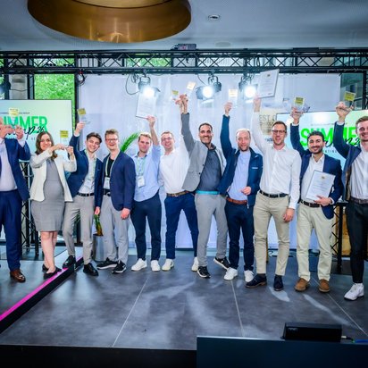 So sehen die Sieger beim Best of Technology Award aus: Mit dabei: TÜV NORD. Die App "AI Assisted Auditing" hat die Jury überzeugt und den ersten Platz in der Kategorie „Corporate Inhouse Solution“ belegt. So sehen die Sieger beim Best of Technology Award aus: Mit dabei: TÜV NORD. Die App "AI Assisted Auditing" hat die Jury überzeugt und den ersten Platz in der Kategorie „Corporate Inhouse Solution“ belegt. Foto: Vogt GmbH
