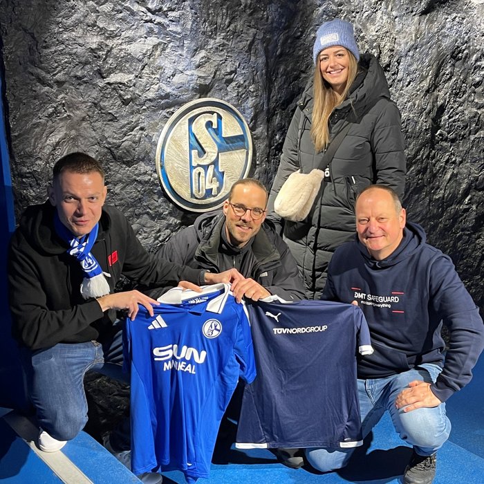 TÜV NORD employees at Schalke 04